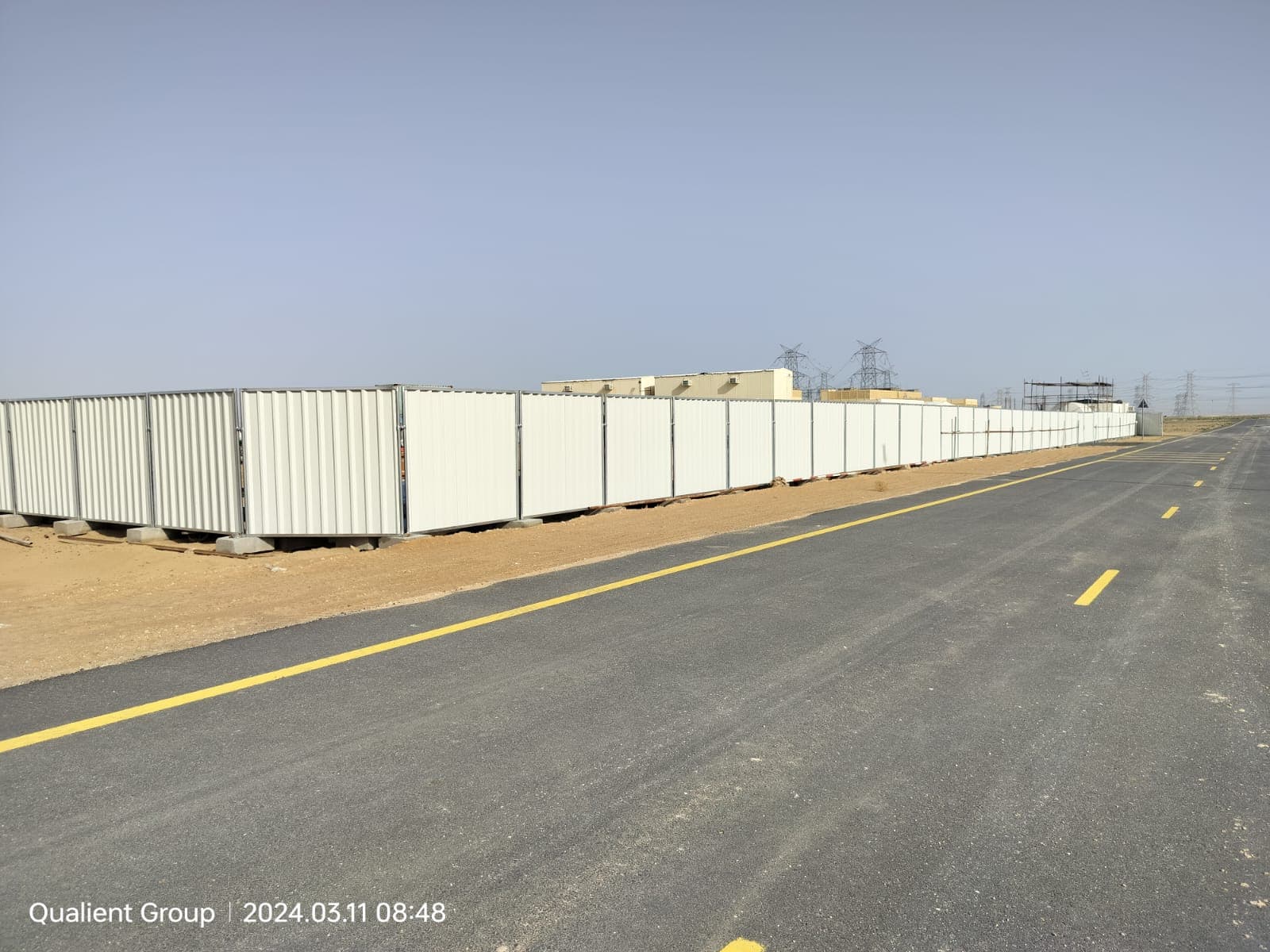 Discontinuous Type Hoarding Fence