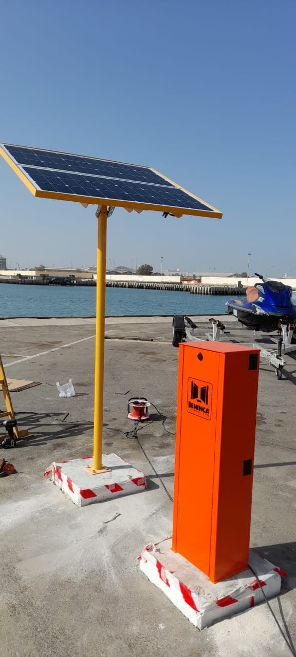 Solar Gate Barriers