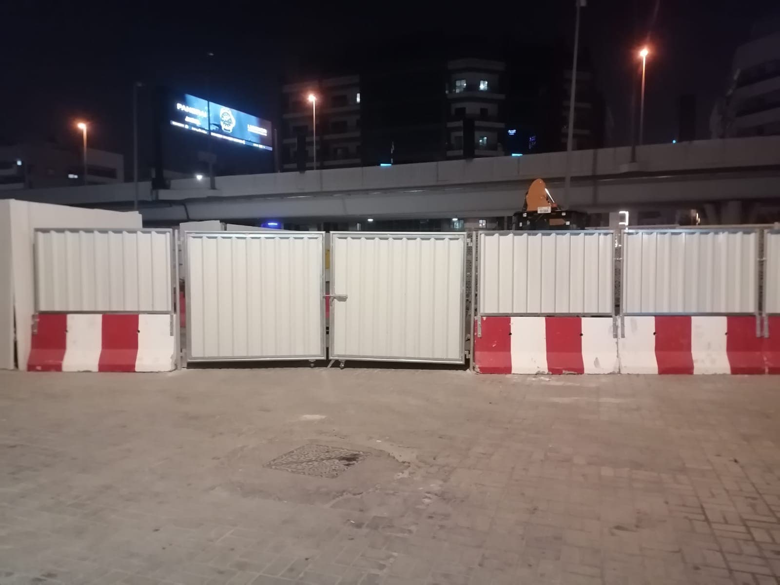 Temp - Corrugated Fence Over Jc Barrier