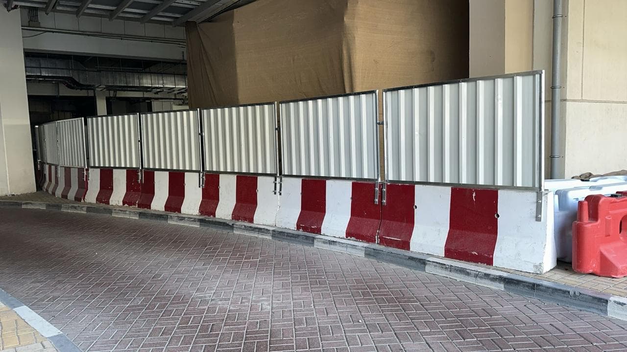 Temp - Corrugated Fence Over Jc Barrier