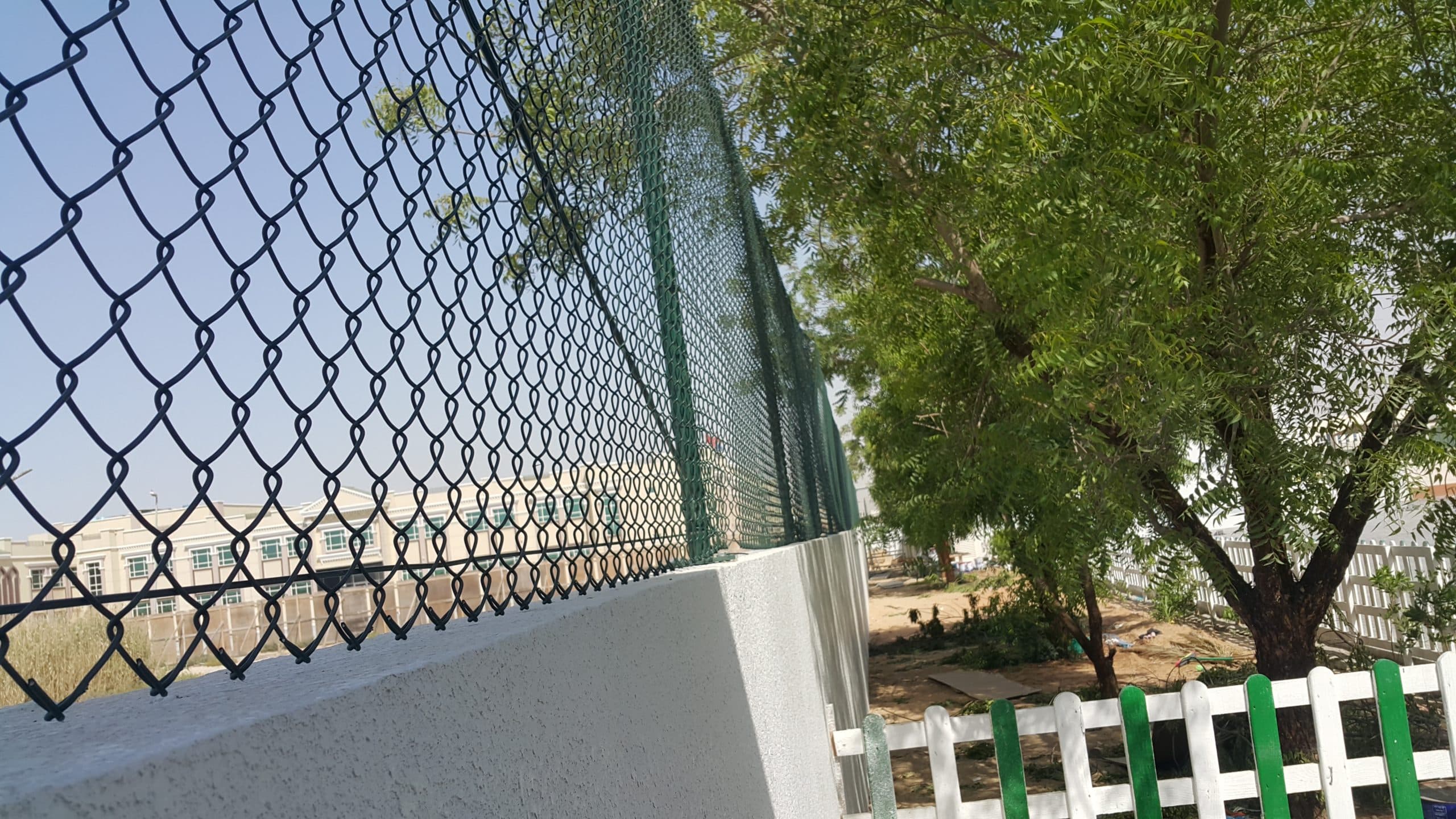 The Definitive Guide to Permanent Fencing in Dubai(2024)