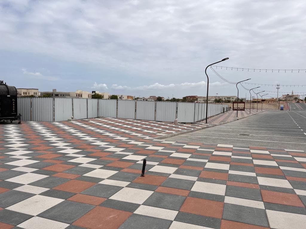 Steel Hoardings Project Photo