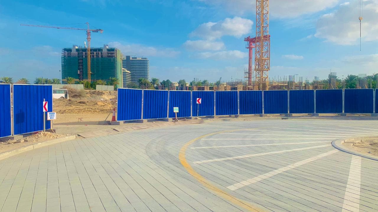 Steel Hoardings Project Photo