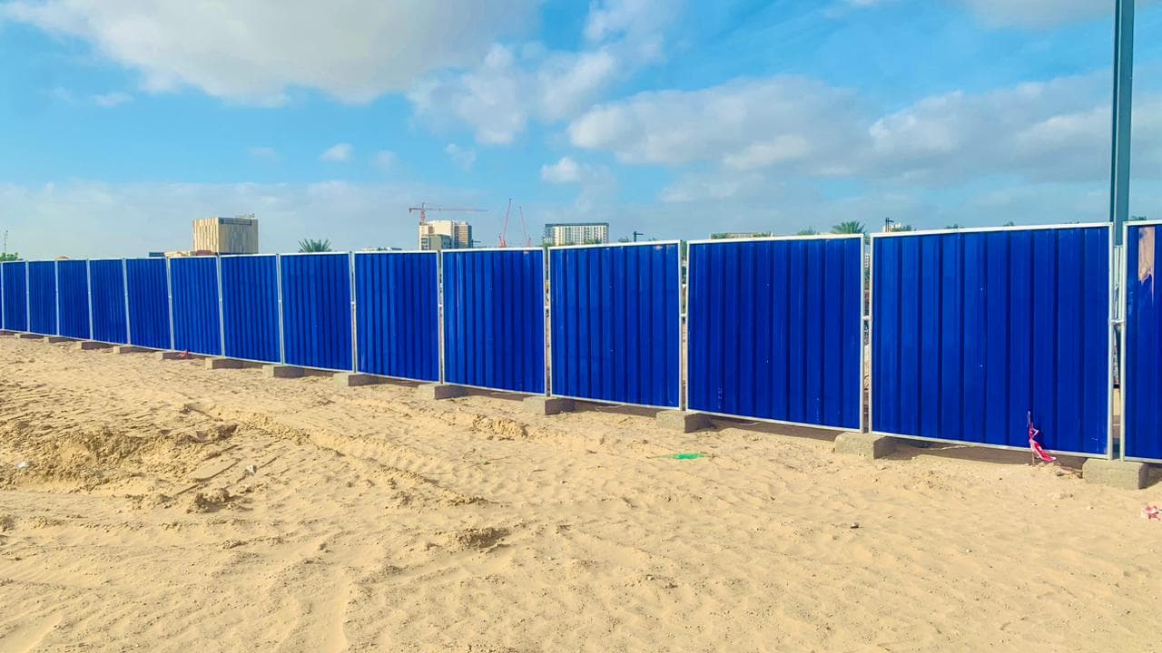Steel Hoardings Project Photo