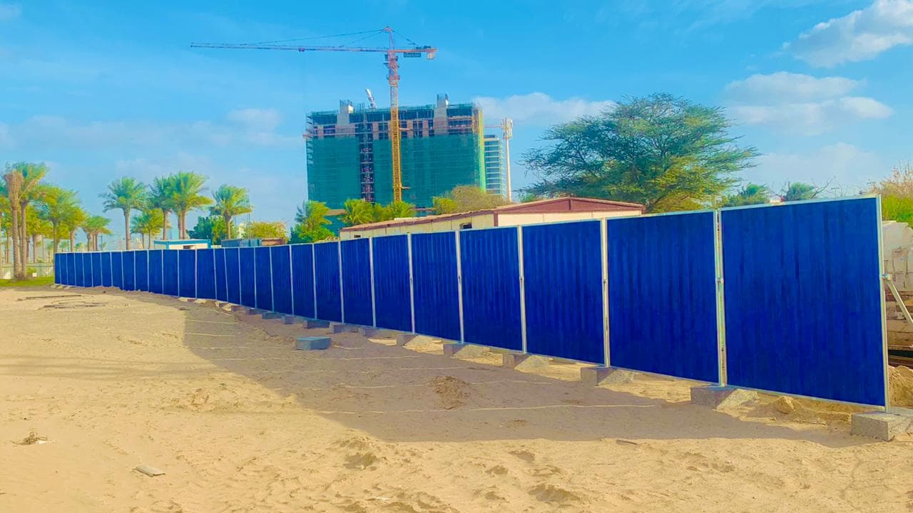 Steel Hoardings Project Photo